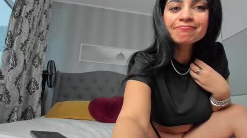 Snapshot of _adelle chatting on 03-11-26, 02:34 Adelle online show from 03-11-26, 02:34
