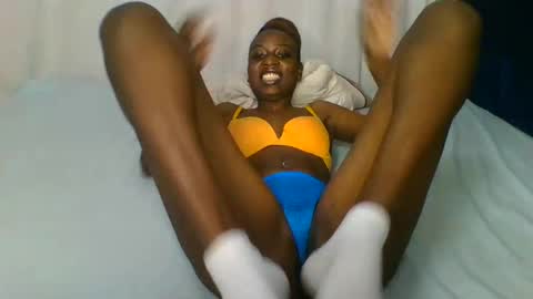 Snapshot of _africana4 chatting on 06-03-26, 04:45 africana4 online show from 06-03-26, 04:45