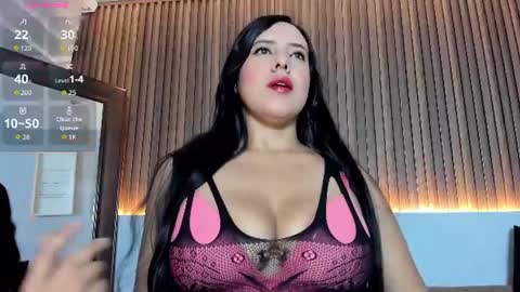   online show from 07-22-26, 12:08