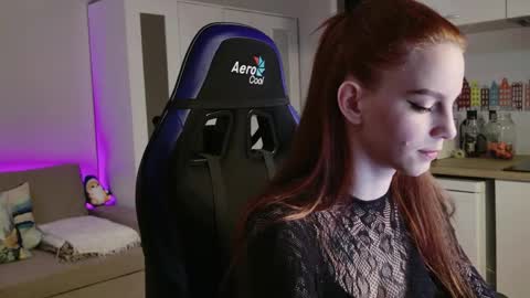 _alice_meyss_ online show from 05-07-26, 12:10