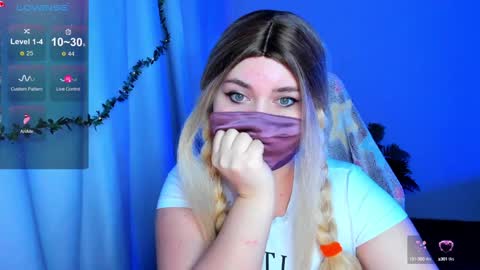 Amy NO NUDE MODEL online show from 12-10-24, 10:06