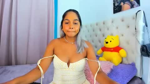 Snapshot of _analia chatting on 02-01-25, 12:40 Analia online show from 02-01-25, 12:40