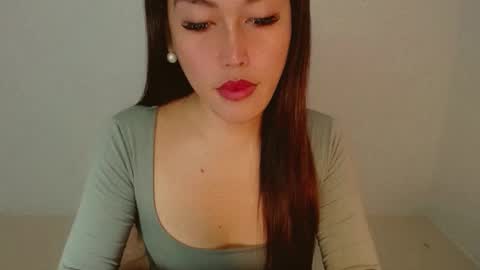 Snapshot of _angelari_ chatting on 04-09-26, 11:21 Pearl online show from 04-09-26, 11:21