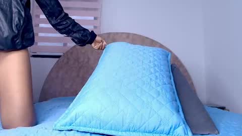 Any online show from 04-13-26, 07:19