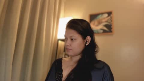 Snapshot of _ann1e_ chatting on 07-17-26, 03:07 annie . online show from 07-17-26, 03:07