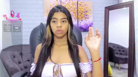 Snapshot of _anna_maria chatting on 11-05-25, 07:58 online show from 11-05-25, 07:58