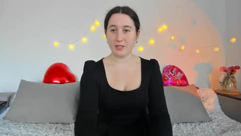 Snapshot of _anna_montana chatting on 04-21-26, 12:33 Anna online show from 04-21-26, 12:33