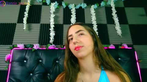 Snapshot of _annie_andrick_ chatting on 02-03-26, 01:38 Annie Andrick online show from 02-03-26, 01:38