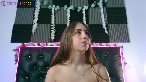 Snapshot of _annie_andrick_ chatting on 03-02-26, 01:07 Annie Andrick online show from 03-02-26, 01:07