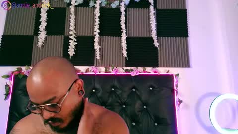 Snapshot of _annie_andrick_ chatting on 03-05-26, 01:40 Annie Andrick online show from 03-05-26, 01:40