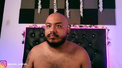 Snapshot of _annie_andrick_ chatting on 03-26-26, 11:05 Annie Andrick online show from 03-26-26, 11:05