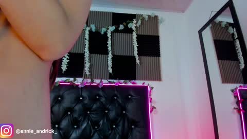 Snapshot of _annie_andrick_ chatting on 04-12-26, 11:59 Annie Andrick online show from 04-12-26, 11:59