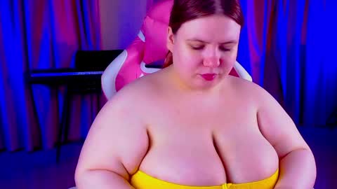 _ariaakashi_ online show from 05-26-26, 04:19