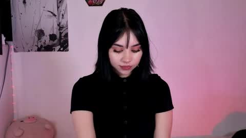 Aria online show from 05-15-26, 01:34