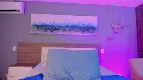 Ashly online show from 10-13-25, 07:36