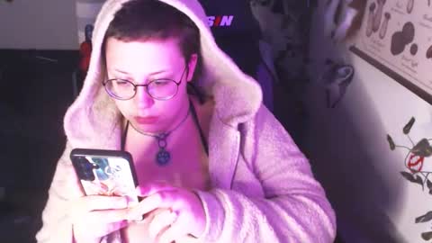 Snapshot of _bandit_b0y chatting on 05-23-26, 04:29 bandit online show from 05-23-26, 04:29