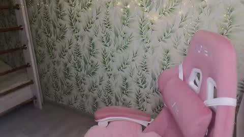Snapshot of _billiebabe_ chatting on 02-07-26, 07:39 billiebabe online show from 02-07-26, 07:39