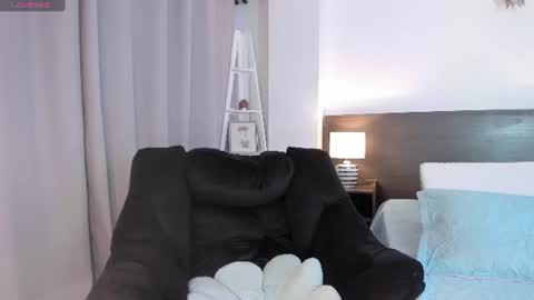 Mary online show from 06-13-26, 01:36