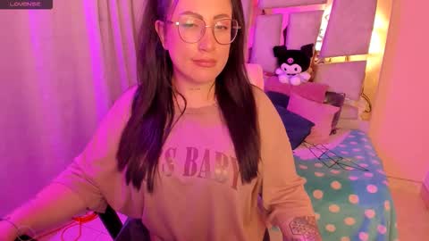 Angie  Independent model online show from 02-20-26, 04:53