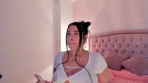 cailyn  online show from 10-10-25, 09:58