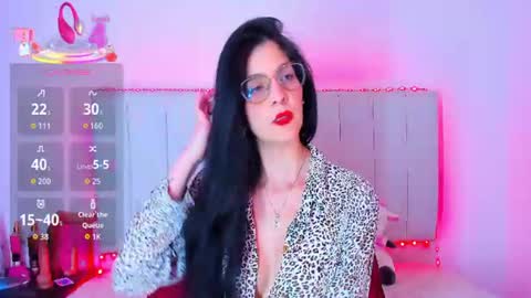 Snapshot of _caro_lyne_ chatting on 06-13-26, 07:34 Carolina online show from 06-13-26, 07:34