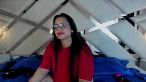 Snapshot of _carolinee_sweet chatting on 01-22-25, 09:46 Caroline Sweet online show from 01-22-25, 09:46