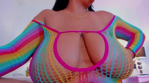 Snapshot of _ciara_benet_ chatting on 02-19-26, 04:14 _ciara_benet_ online show from 02-19-26, 04:14