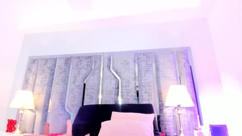 Snapshot of _ciara_benet_ chatting on 04-14-26, 12:00 _ciara_benet_ online show from 04-14-26, 12:00