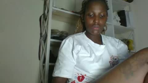 clara online show from 05-16-26, 07:49