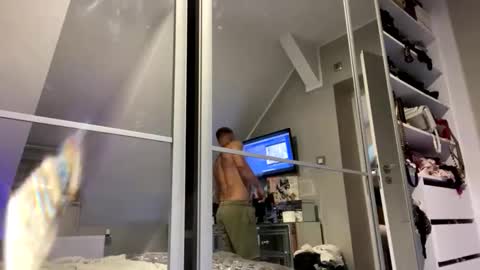 crazy couple online show from 09-30-25, 12:04