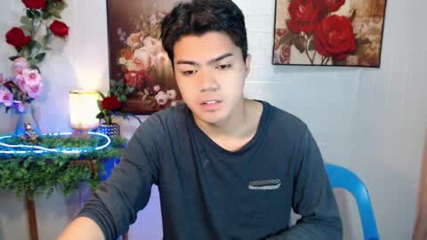 Snapshot of _cumwithrussel chatting on 07-13-26, 01:30 Russ online show from 07-13-26, 01:30