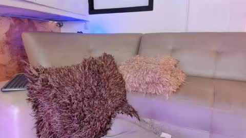 Dahiana Lincoln online show from 03-04-26, 01:11