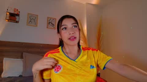 _emmacherry online show from 06-27-26, 11:59