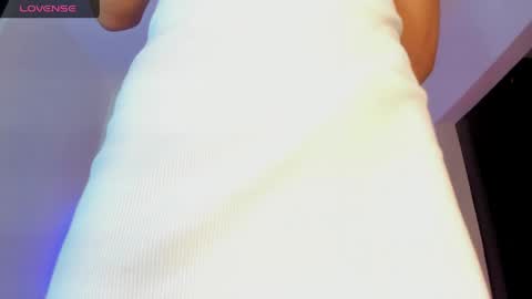 Emma online show from 05-18-26, 05:19