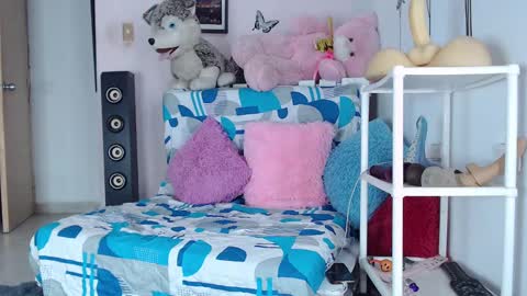 Snapshot of _emyligrey chatting on 03-04-25, 05:53 Emily Valencia online show from 03-04-25, 05:53