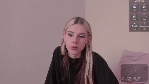 Snapshot of _eva_pleasure_ chatting on 06-09-26, 08:37 Eva online show from 06-09-26, 08:37