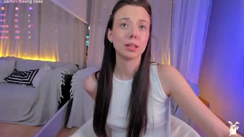 Snapshot of _fluffybunny_ chatting on 05-25-26, 04:24 Goldy Grace online show from 05-25-26, 04:24
