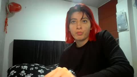 Snapshot of _genesid_dixton chatting on 06-18-26, 10:14 Mia-foster online show from 06-18-26, 10:14