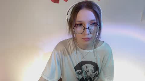 Snapshot of _hanna_moon_ chatting on 04-27-26, 05:22 Hannaolotl online show from 04-27-26, 05:22