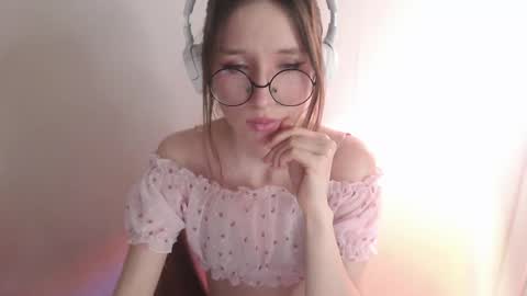 Snapshot of _hanna_moon_ chatting on 05-06-26, 11:37 Hannaolotl online show from 05-06-26, 11:37