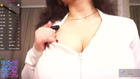 Emily online show from 05-15-26, 06:15