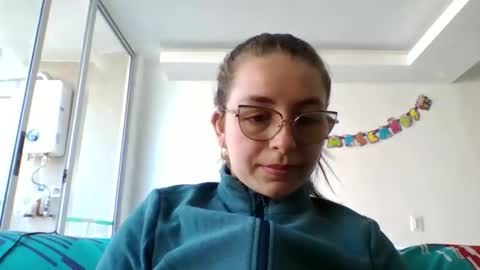 Isa online show from 03-04-26, 01:28