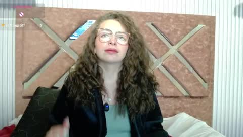 Isa online show from 05-23-26, 01:59