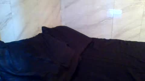 Snapshot of _ishi chatting on 07-02-26, 03:23 Ishi online show from 07-02-26, 03:23