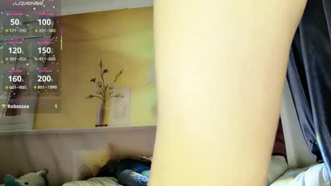 Snapshot of _iuiu_ chatting on 05-10-26, 03:50 UU online show from 05-10-26, 03:50