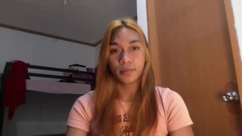 Snapshot of _iwantyourx chatting on 10-23-25, 07:34 KIA online show from 10-23-25, 07:34