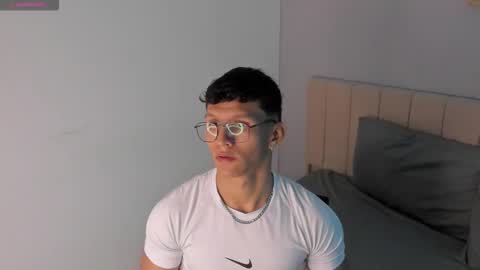 justin online show from 02-05-26, 04:28