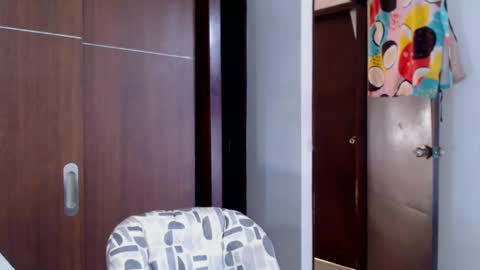  Dani  online show from 12-21-24, 09:15