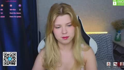 Molly   Emily online show from 06-15-26, 04:53