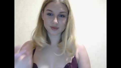 _kitty_joy online show from 04-25-26, 07:11